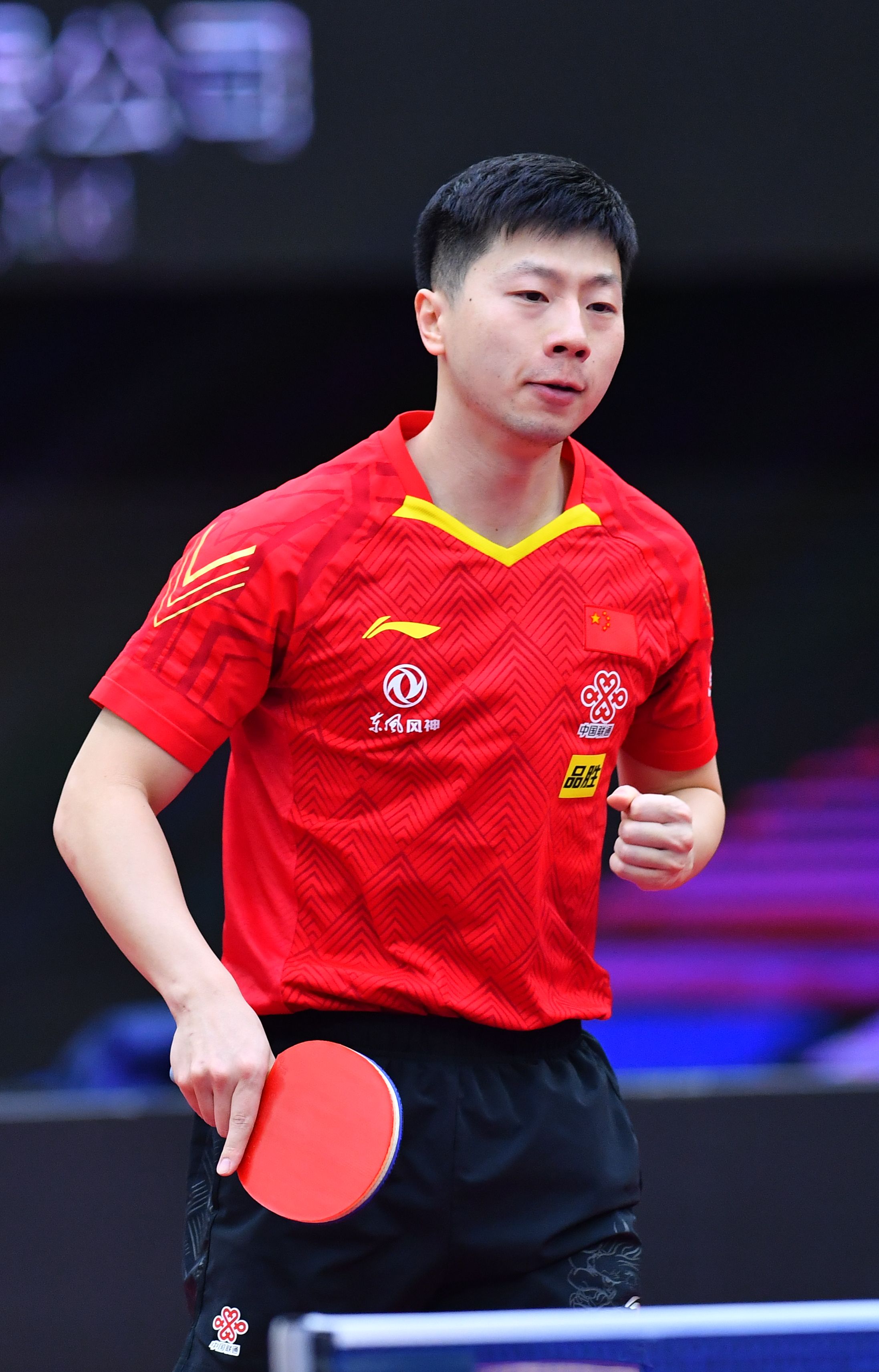 他的长传球 他的长传球