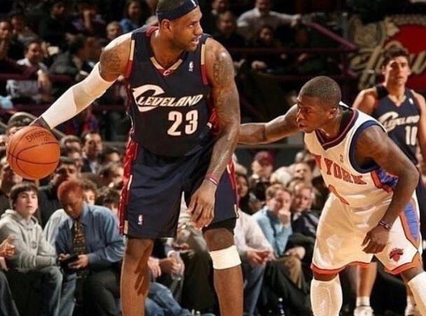 无不象征着 无不象征着